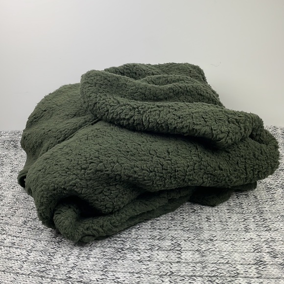 Cozy Olive Oversized Teddy Hoodie Cardigan Sherpa Jacket - Picture 13 of 13